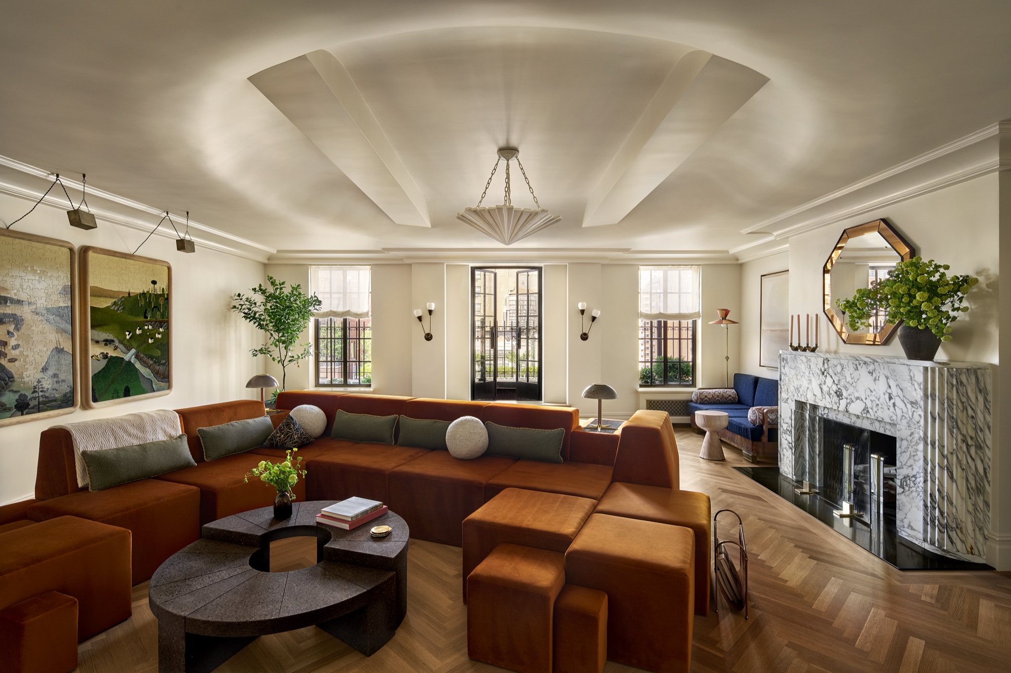 Upside Down Pied-à-Terre